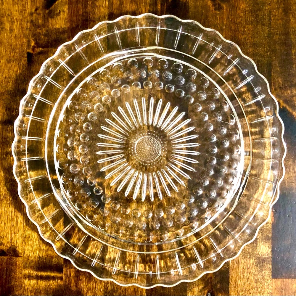 Vintage Federal Glass 11.25” Dots & Daisy Footed Cake Plate Bubble #2889 Clear